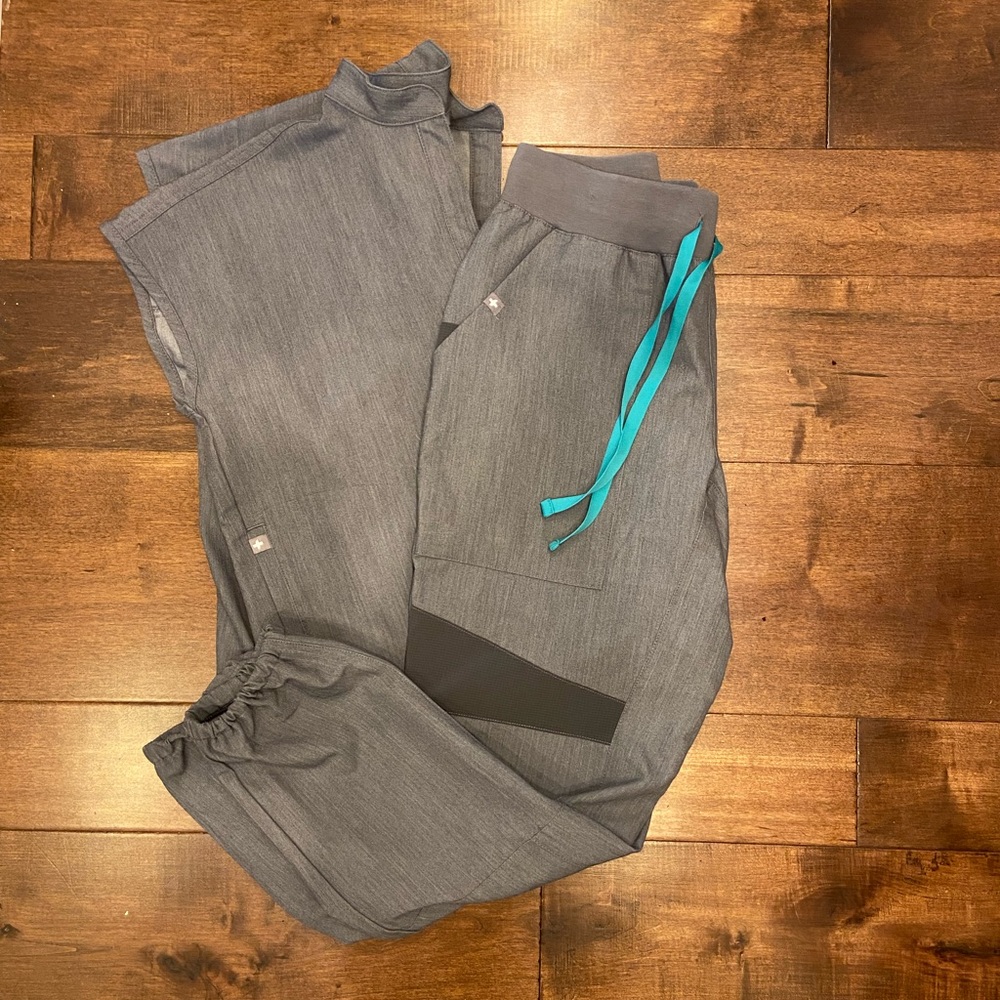Figs graphite scrub set XXS/XS petite